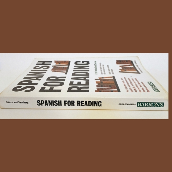 Spanish Learning Books - Picture 13 of 15